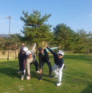 Read more about the article 2025년 스포츠한국 골프지도자연맹 참가자들의 골프도즐겁게 사진도 즐겁게
